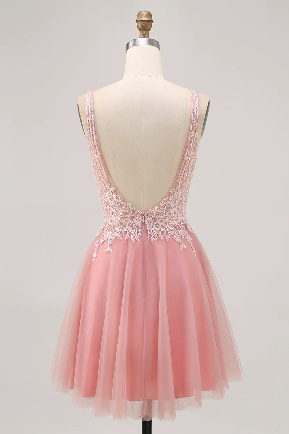 DingJi Wedding Charming Shiny V-neck Beaded Short Gaul Homecoming Dresses